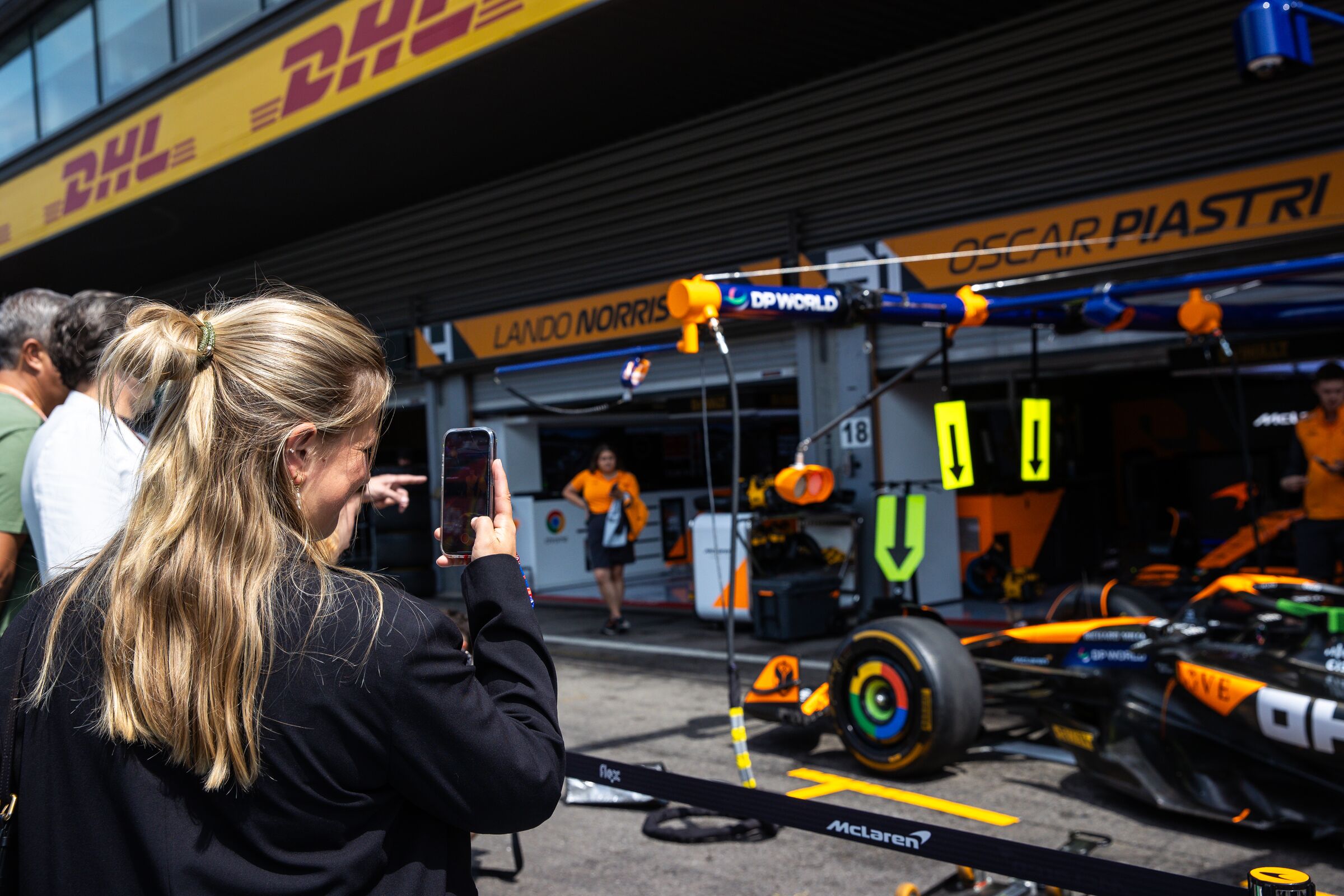 Exclusive Aramco F1® Pit Lane Walk Inclusion