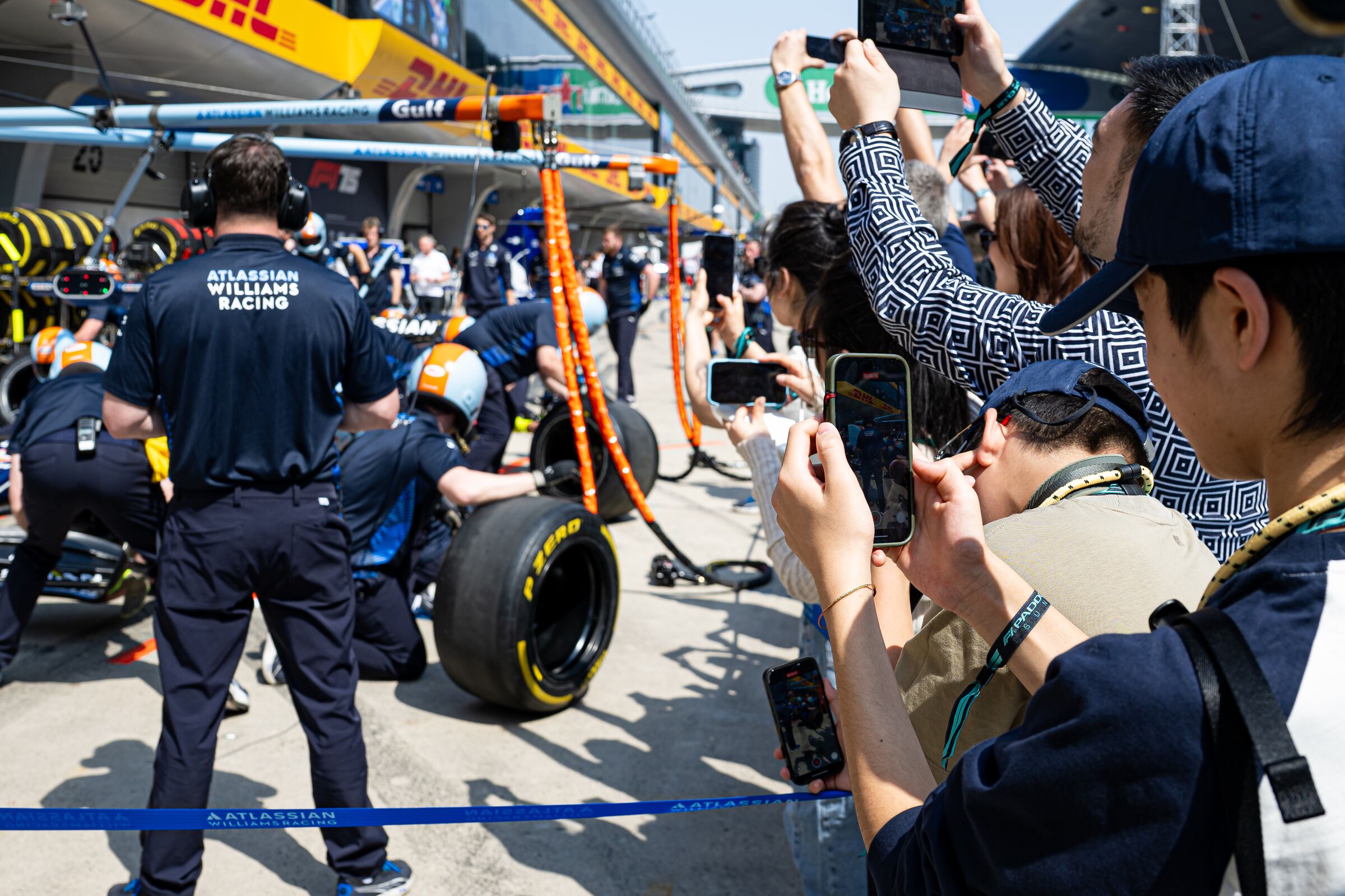 Exclusive Aramco F1® Pit Lane Walk Inclusion