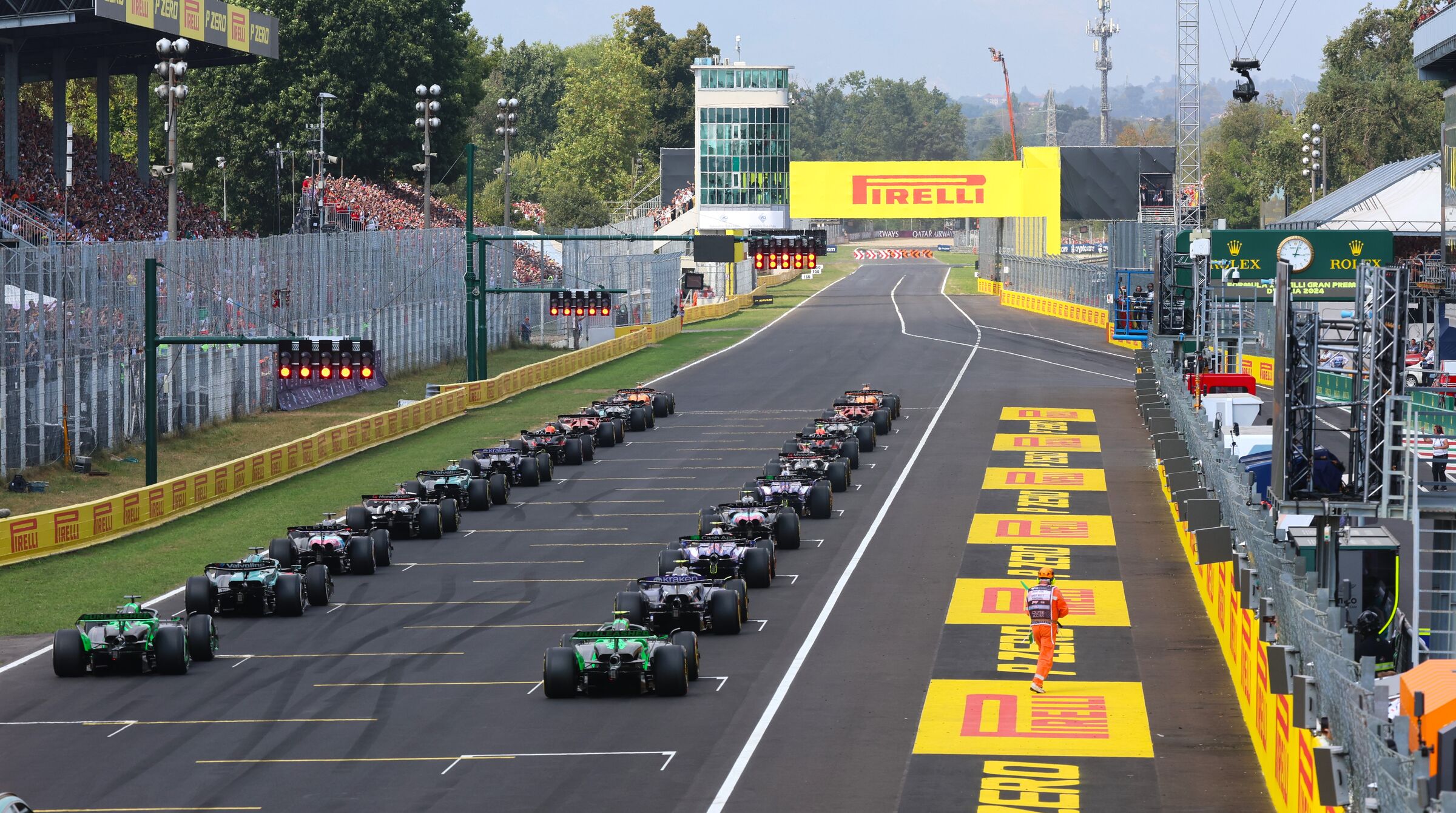 Piscina (5) Grandstand  Inclusion