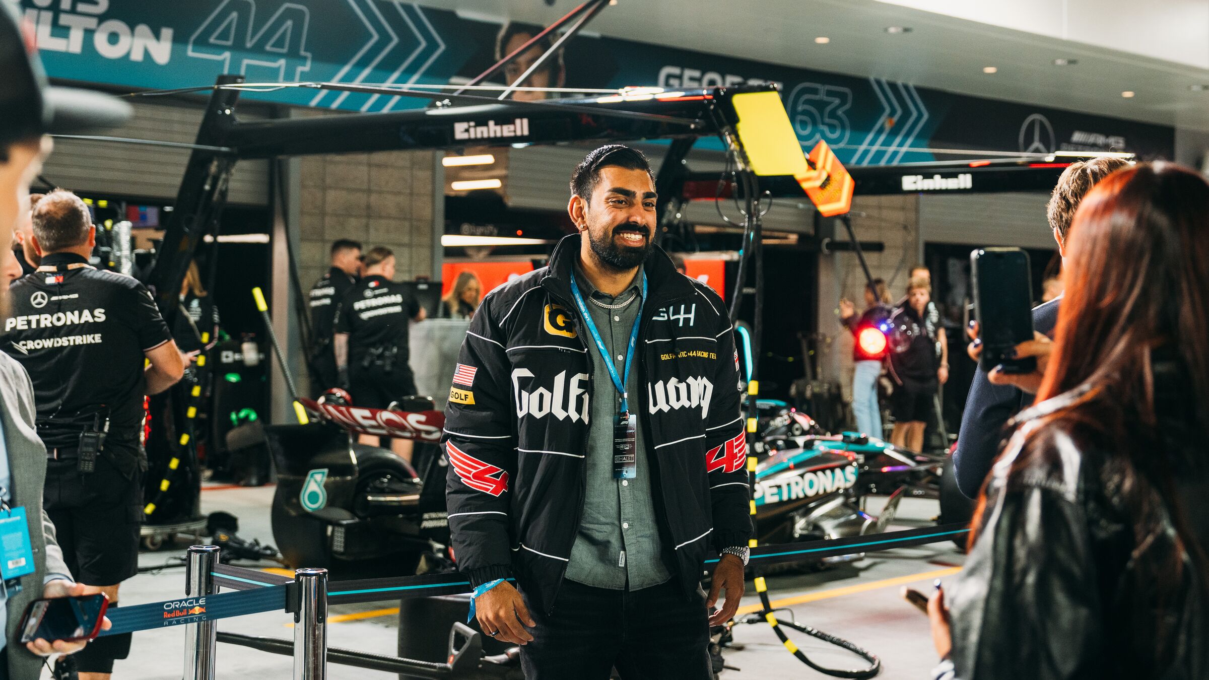 Aramco F1® Pit Lane Walk Inclusion